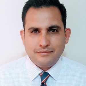 Meet your Posher, Posadas